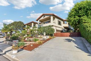 2411 Sacada Circle, Carlsbad, CA 92009