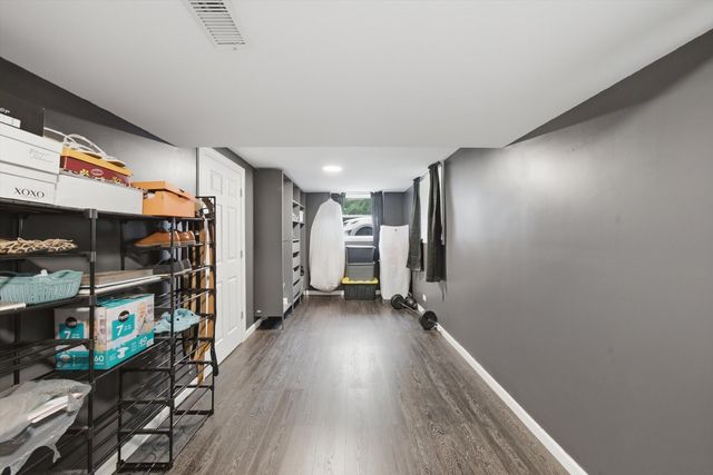 1204 Lincoln Court, Streamwood, IL 60107