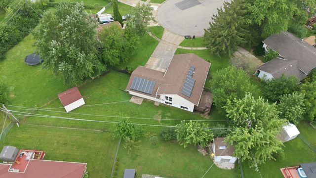 1204 Lincoln Court, Streamwood, IL 60107