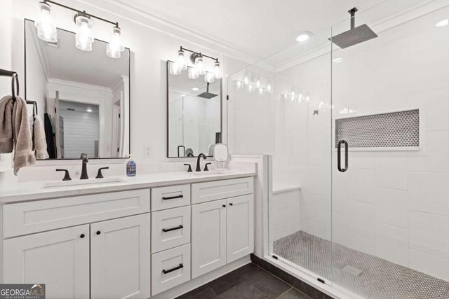 2165 Lower Roswell Road, Marietta, GA 30068
