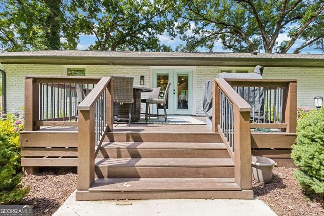 2165 Lower Roswell Road, Marietta, GA 30068
