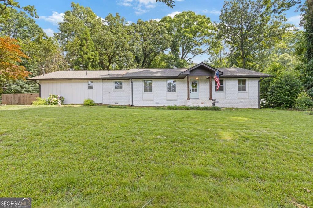 2165 Lower Roswell Road, Marietta, GA 30068