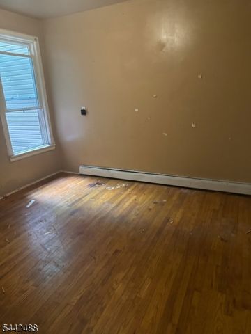 17 Wakeman Ave, Newark City, NJ 07104