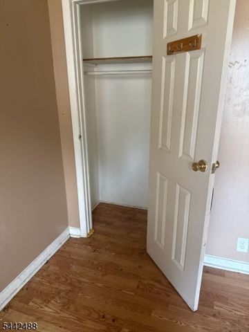 17 Wakeman Ave, Newark City, NJ 07104