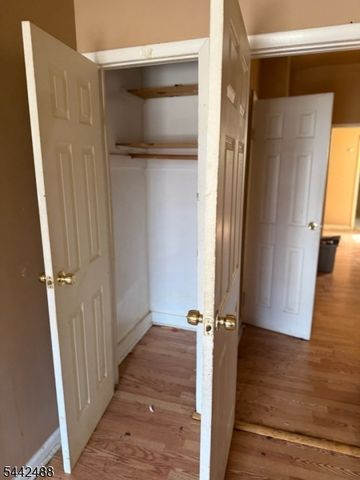 17 Wakeman Ave, Newark City, NJ 07104