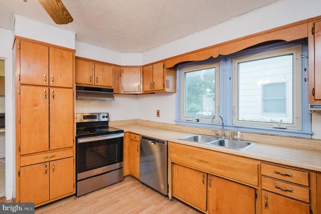 1717 WILSON AVE, Baltimore, MD 21227