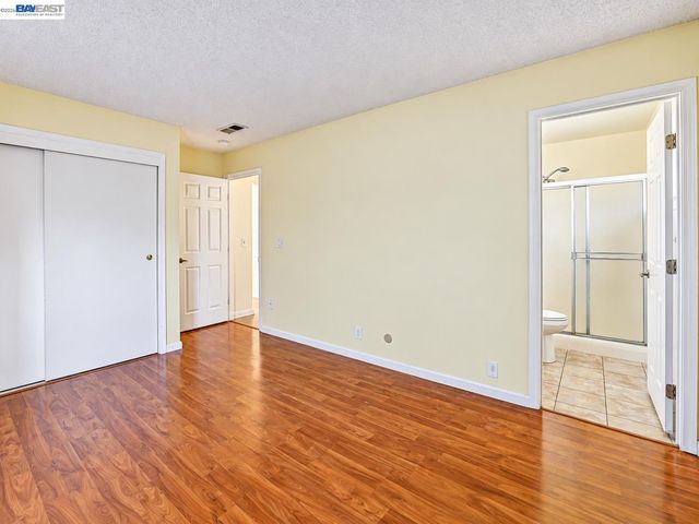5522 Firestone Rd, Livermore, CA 94551
