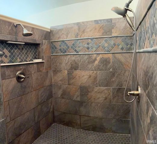 601 Finch Drive, South Bend, IN 46614