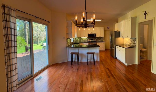 601 Finch Drive, South Bend, IN 46614