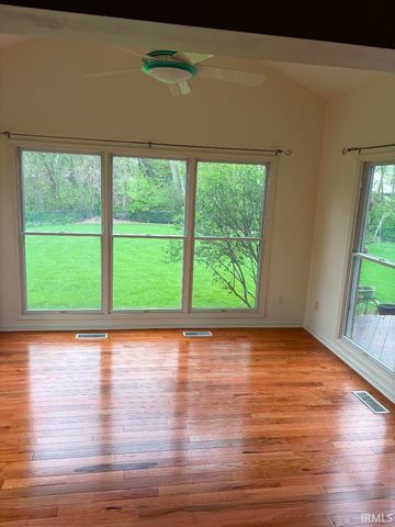 601 Finch Drive, South Bend, IN 46614