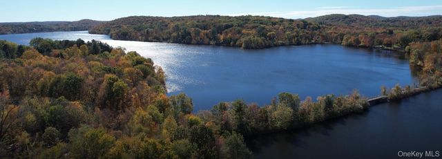 1001 Cottage Drive 1, Carmel, NY 10512
