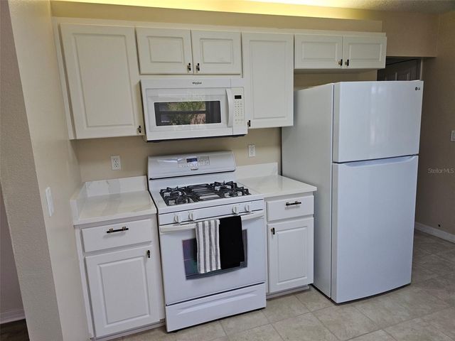 5351 AURORA DRIVE, Leesburg, FL 34748