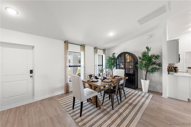 1512 W Skyline Drive, Citrus Springs, FL 34434