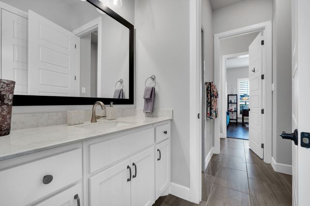 2501 Running Ranch Place, Arlington, TX 76001