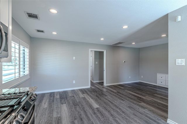 17631 Huffmeister Road, Cypress, TX 77429
