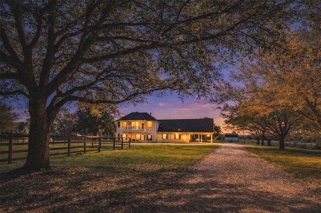 17631 Huffmeister Road, Cypress, TX 77429