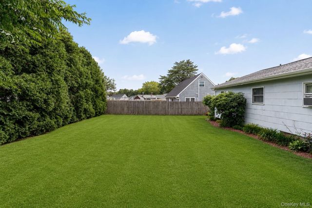 119 Stuyvesant Drive, Port Jefferson Station, NY 11776
