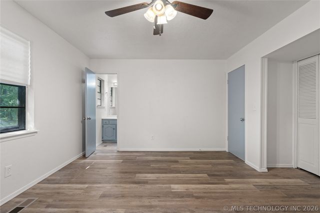 1929 W Oakridge Street, Broken Arrow, OK 74012