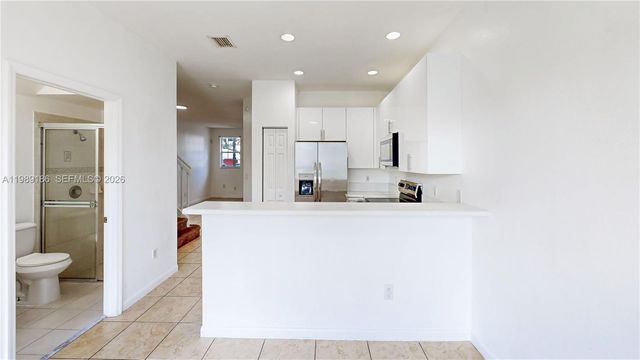 531 NE 21st Ave, Homestead, FL 33033