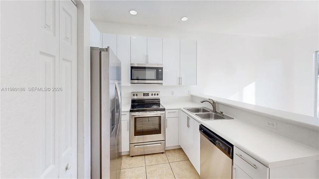 531 NE 21st Ave, Homestead, FL 33033