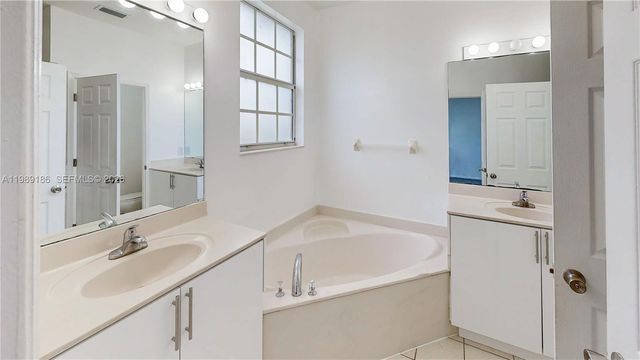 531 NE 21st Ave, Homestead, FL 33033