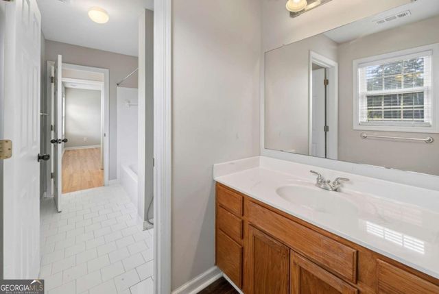 2828 Autumn Ridge Lane, Lawrenceville, GA 30044