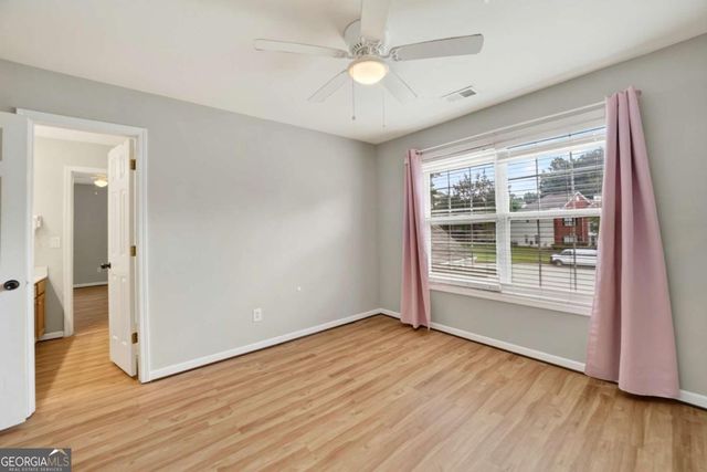 2828 Autumn Ridge Lane, Lawrenceville, GA 30044