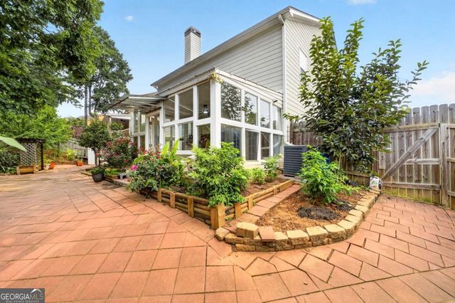 2828 Autumn Ridge Lane, Lawrenceville, GA 30044