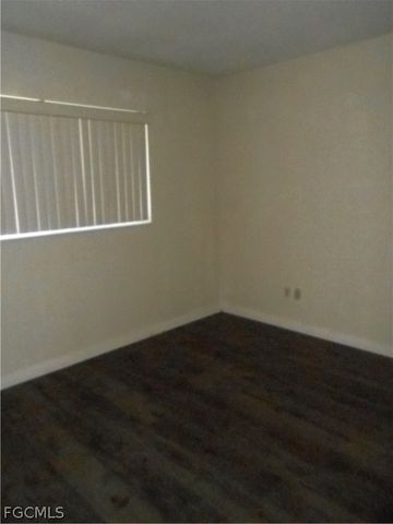 1516 Lindale CIR, Lehigh Acres, FL 33936