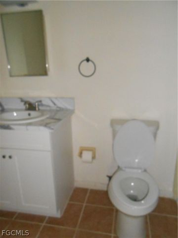 1516 Lindale CIR, Lehigh Acres, FL 33936