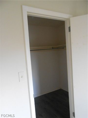 1516 Lindale CIR, Lehigh Acres, FL 33936