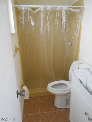 1516 Lindale CIR, Lehigh Acres, FL 33936