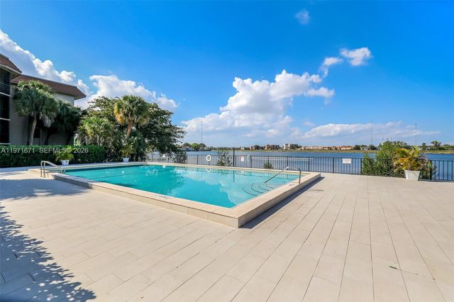 601 Ives Dairy Road 00, Miami, FL 33179