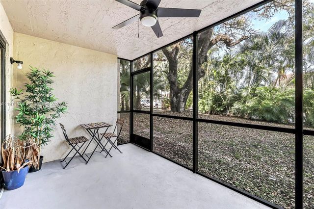 601 Ives Dairy Road 00, Miami, FL 33179