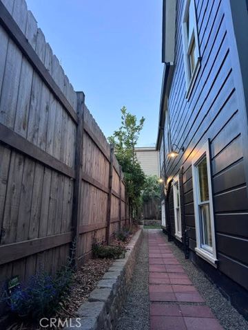 2260 Buena Vista, Alameda, CA 94501