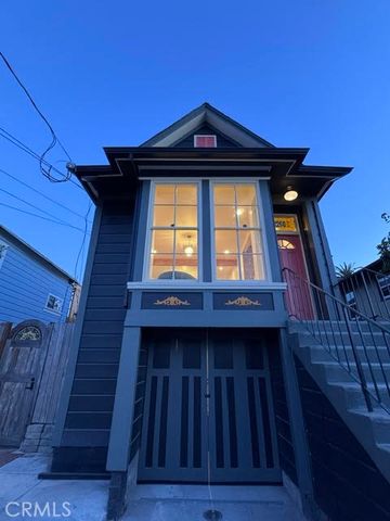 2260 Buena Vista, Alameda, CA 94501