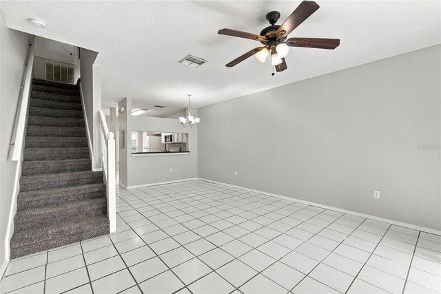 1150 KENNEWICK COURT 1150, Wesley Chapel, FL 33543