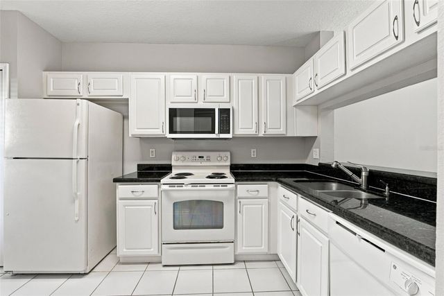 1150 KENNEWICK COURT 1150, Wesley Chapel, FL 33543