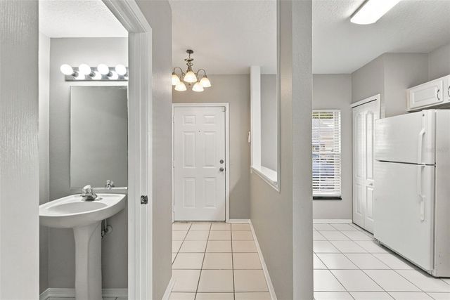 1150 KENNEWICK COURT 1150, Wesley Chapel, FL 33543