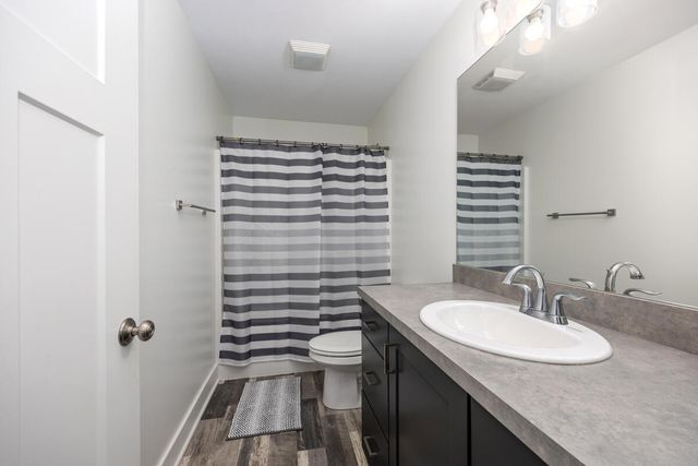 8106 Shenandoah Lane, Howard City, MI 49329