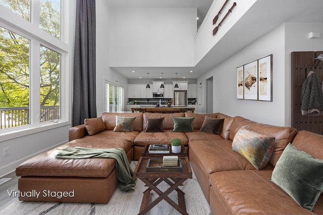 8106 Shenandoah Lane, Howard City, MI 49329