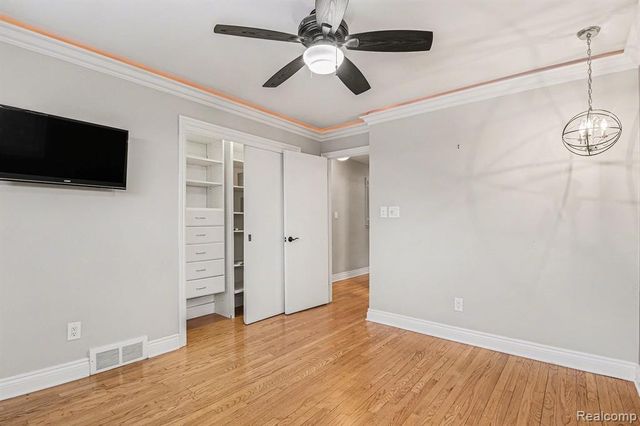 1421 Lloyd Avenue, Royal Oak, MI 48073