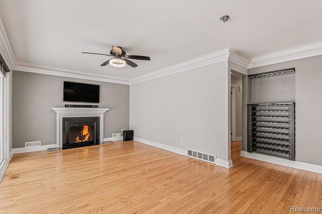 1421 Lloyd Avenue, Royal Oak, MI 48073