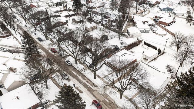 1421 Lloyd Avenue, Royal Oak, MI 48073