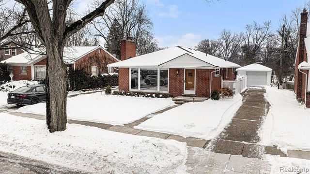 1421 Lloyd Avenue, Royal Oak, MI 48073