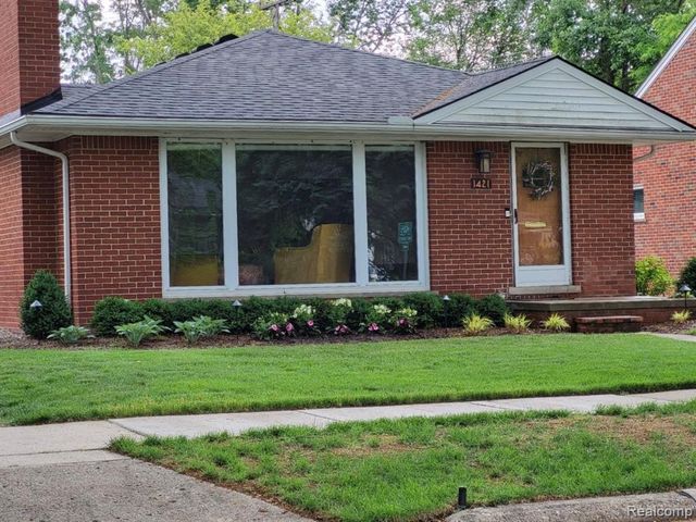 1421 Lloyd Avenue, Royal Oak, MI 48073