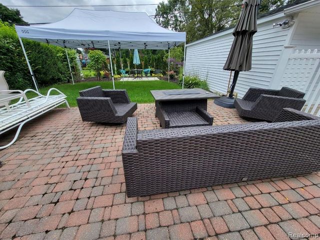 1421 Lloyd Avenue, Royal Oak, MI 48073