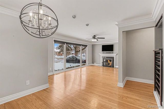 1421 Lloyd Avenue, Royal Oak, MI 48073