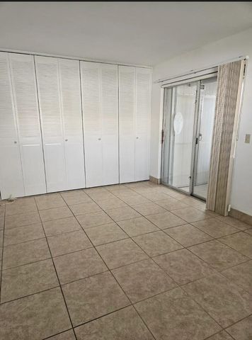 39 Valencia, Delray Beach, FL 33446