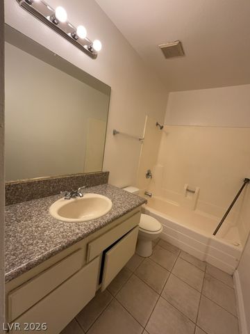 2658 Kline Circle 3, Las Vegas, NV 89121